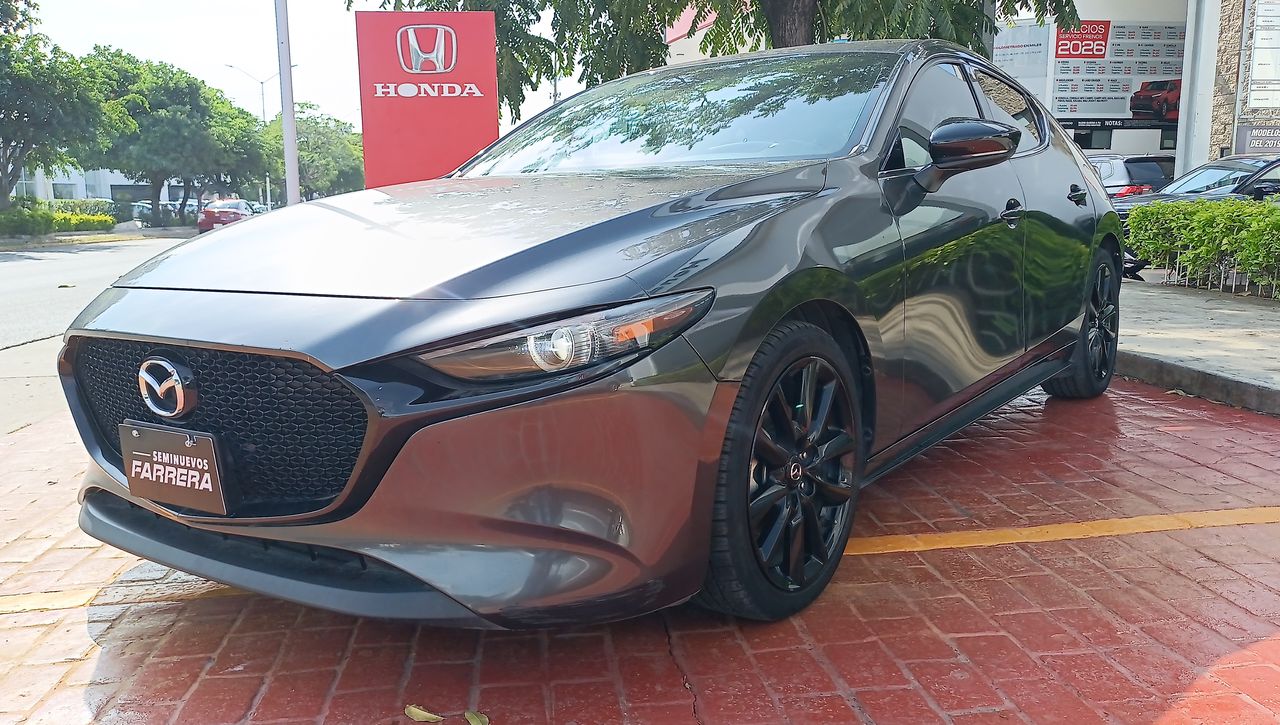 2022 Mazda Mazda 3 2.5 Signature Hb At