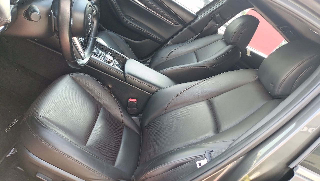 2022 Mazda Mazda 3 2.5 Signature Hb At