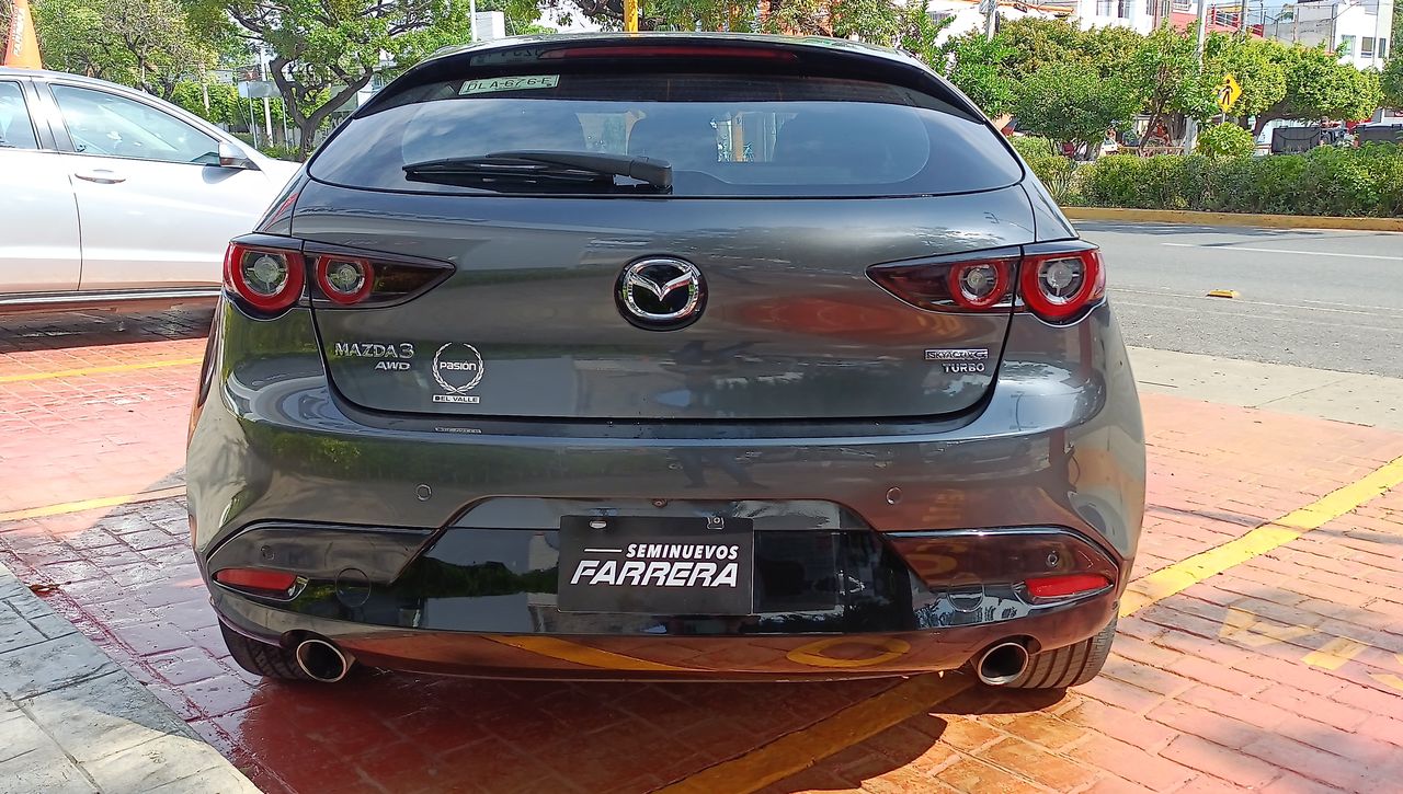 2022 Mazda Mazda 3 2.5 Signature Hb At