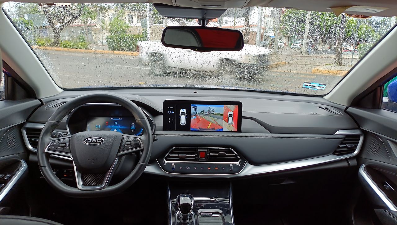 2022 JAC SEI7 PRO LIMITED DCT