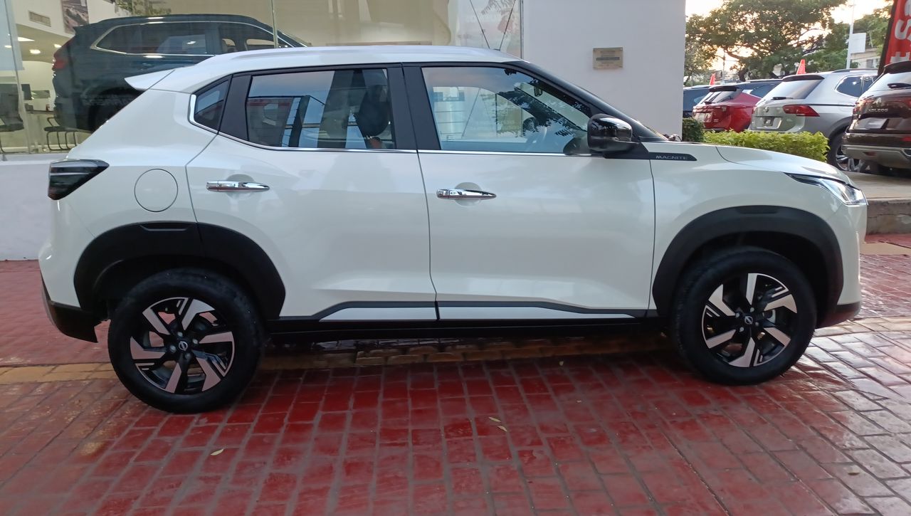 2025 Nissan Magnite 1.0 Exclusive Mt