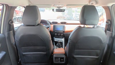 2025 Nissan Magnite 1.0 Exclusive Mt
