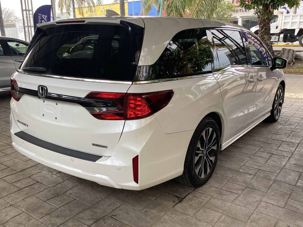 2025 Honda Odyssey 3.5 Touring At