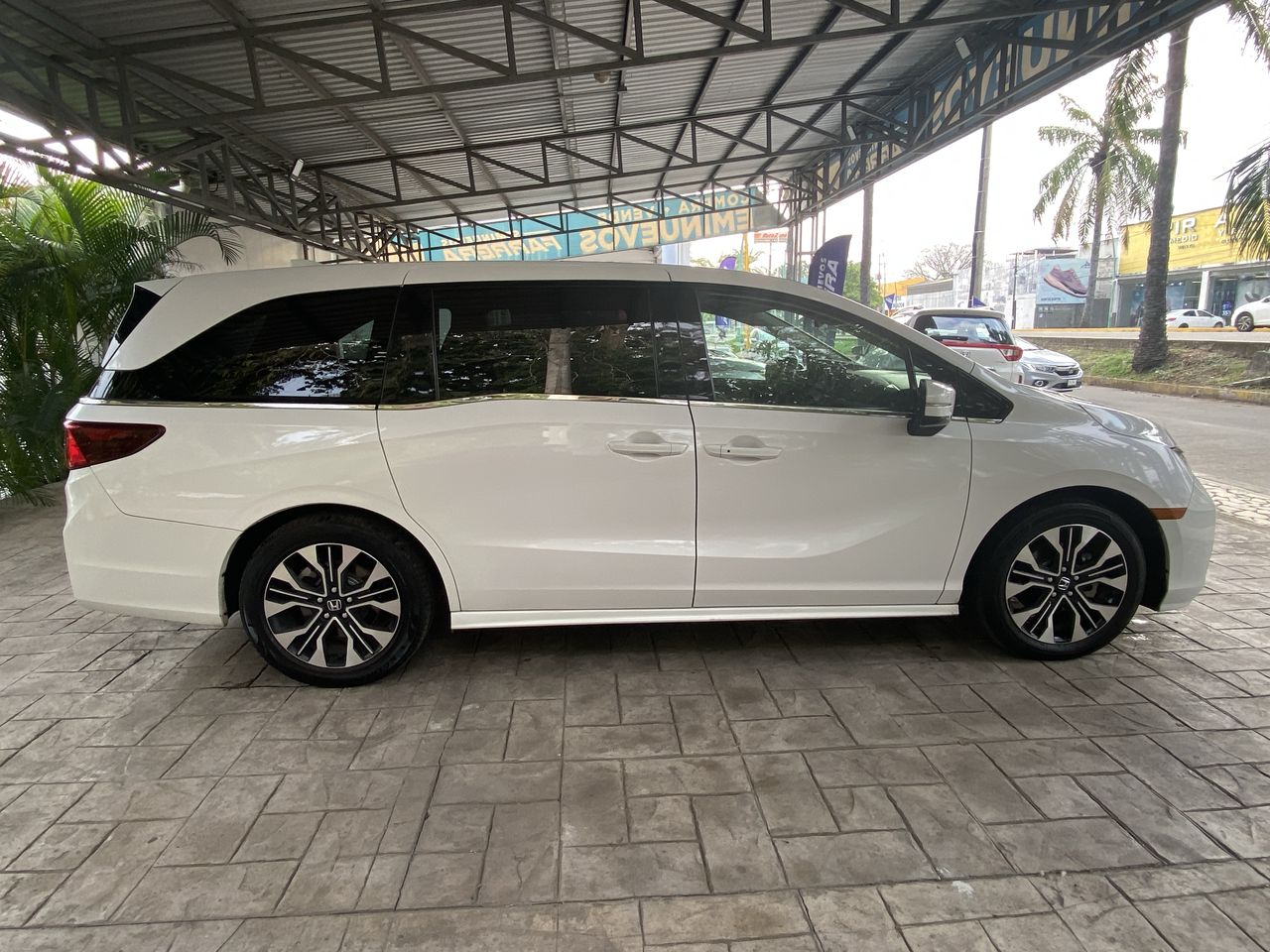 2025 Honda Odyssey 3.5 Touring At