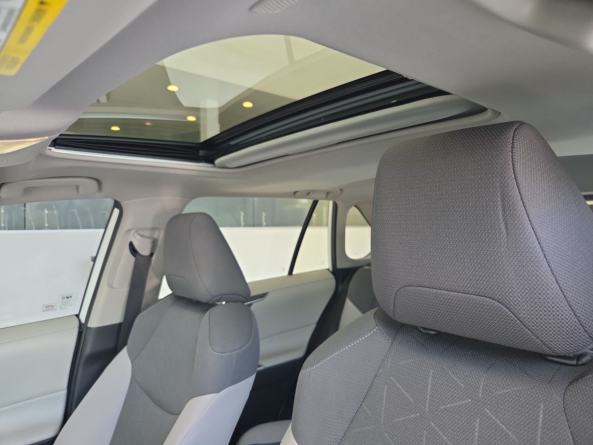 2025 Toyota RAV4 2.5 Xle At