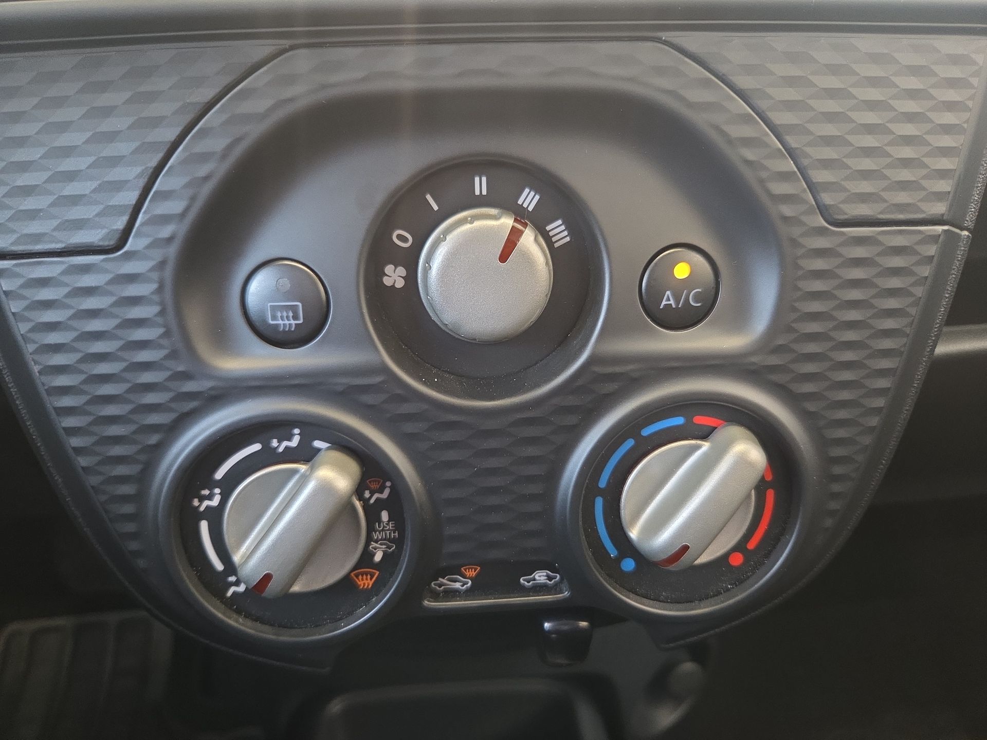 2024 Nissan March 1.6 Sense At