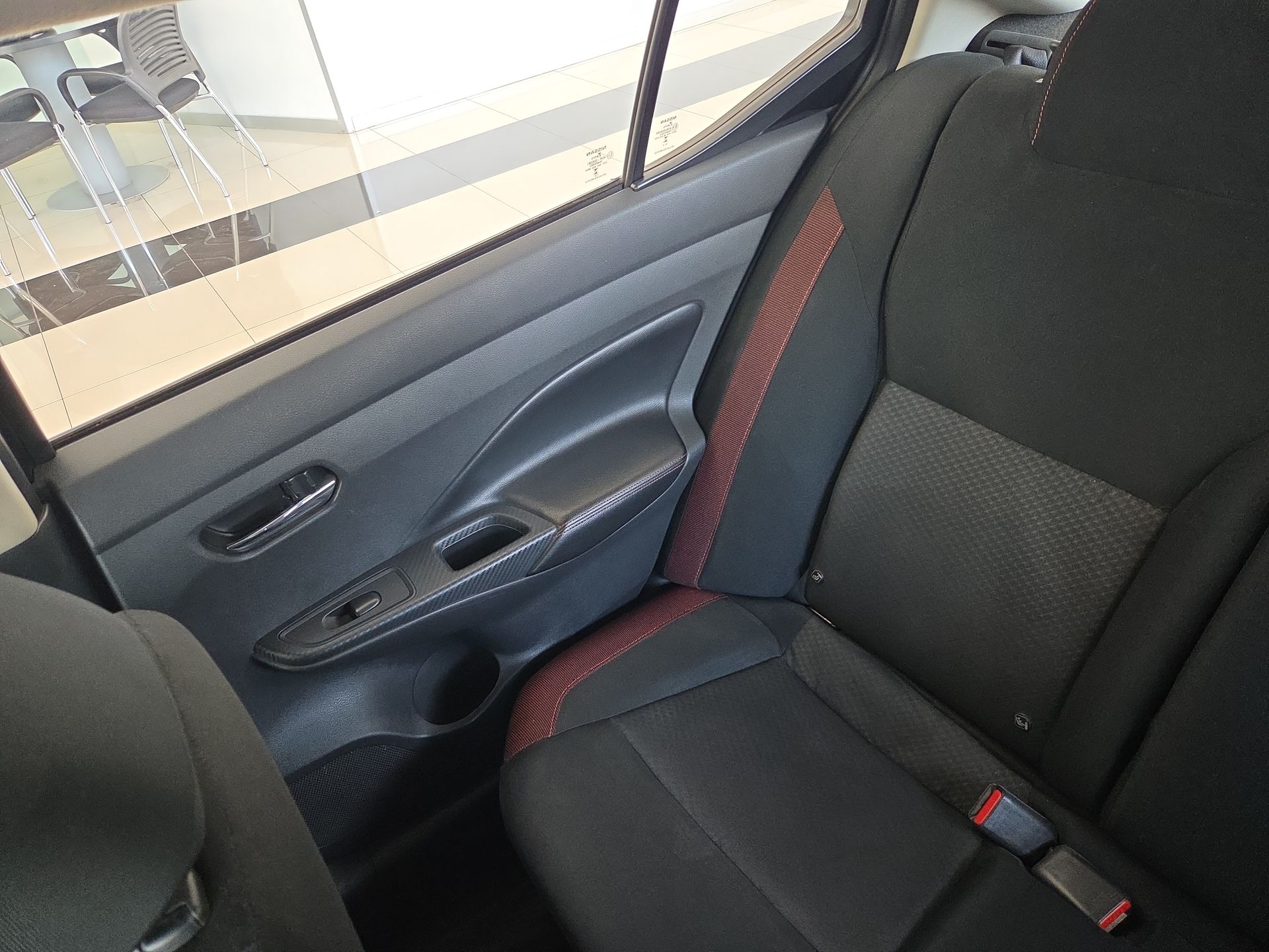 2024 Nissan Versa 1.6 SR At