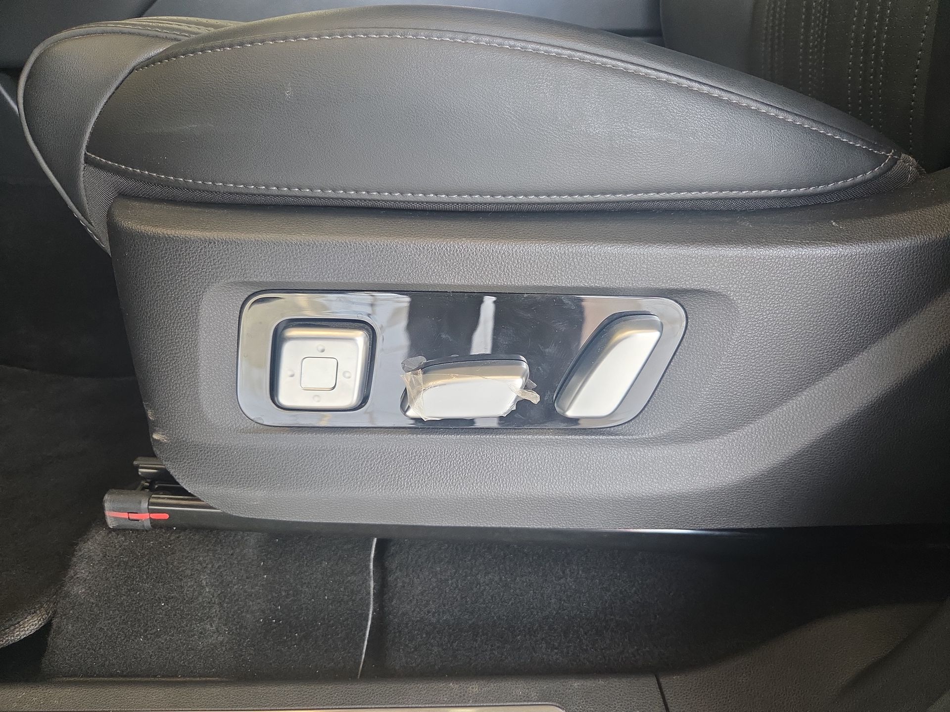 2025 GWM Tank 500 3.0 V6 At