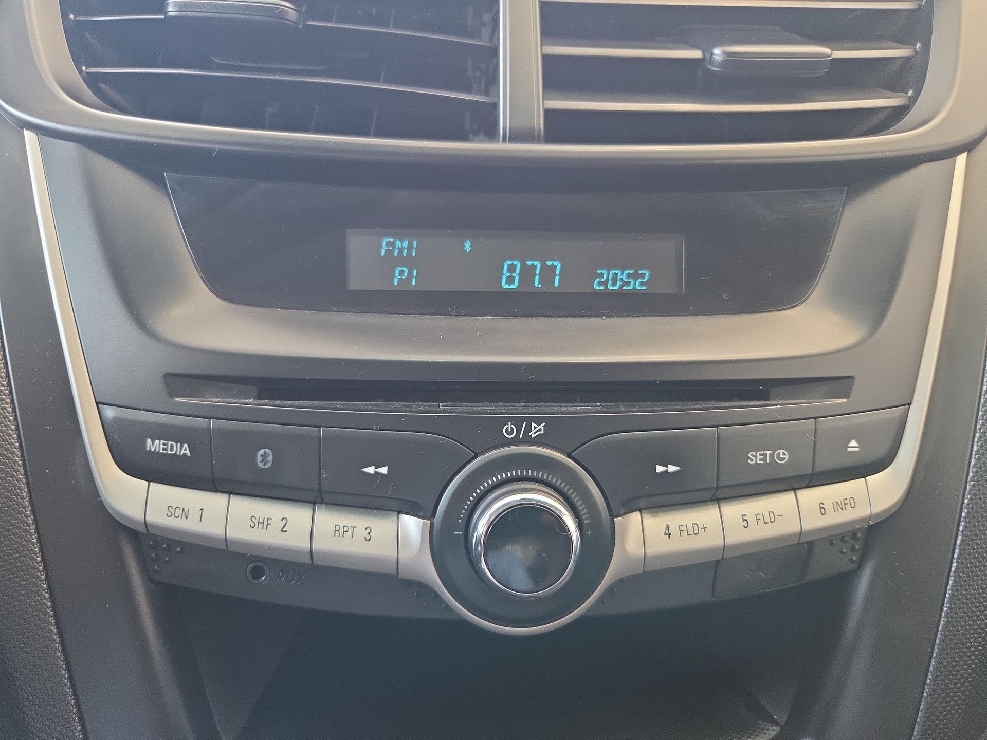 2022 Chevrolet Aveo 1.5 Ls Mt