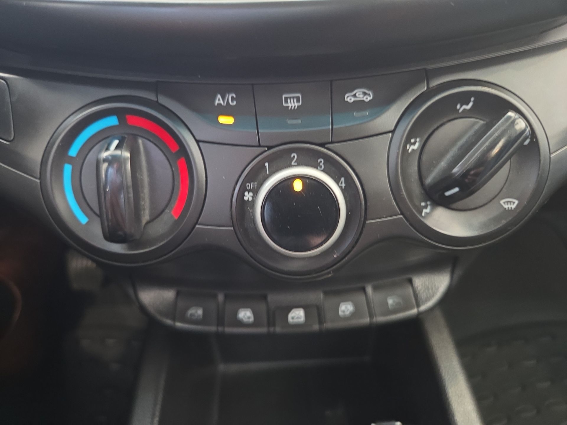 2022 Chevrolet Aveo 1.5 Ls Mt