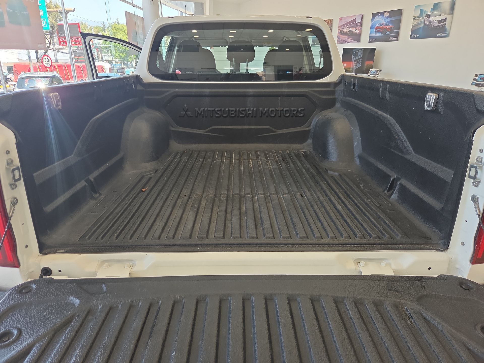 2022 Mitsubishi L200 2.4 GLX 4x2 Mt