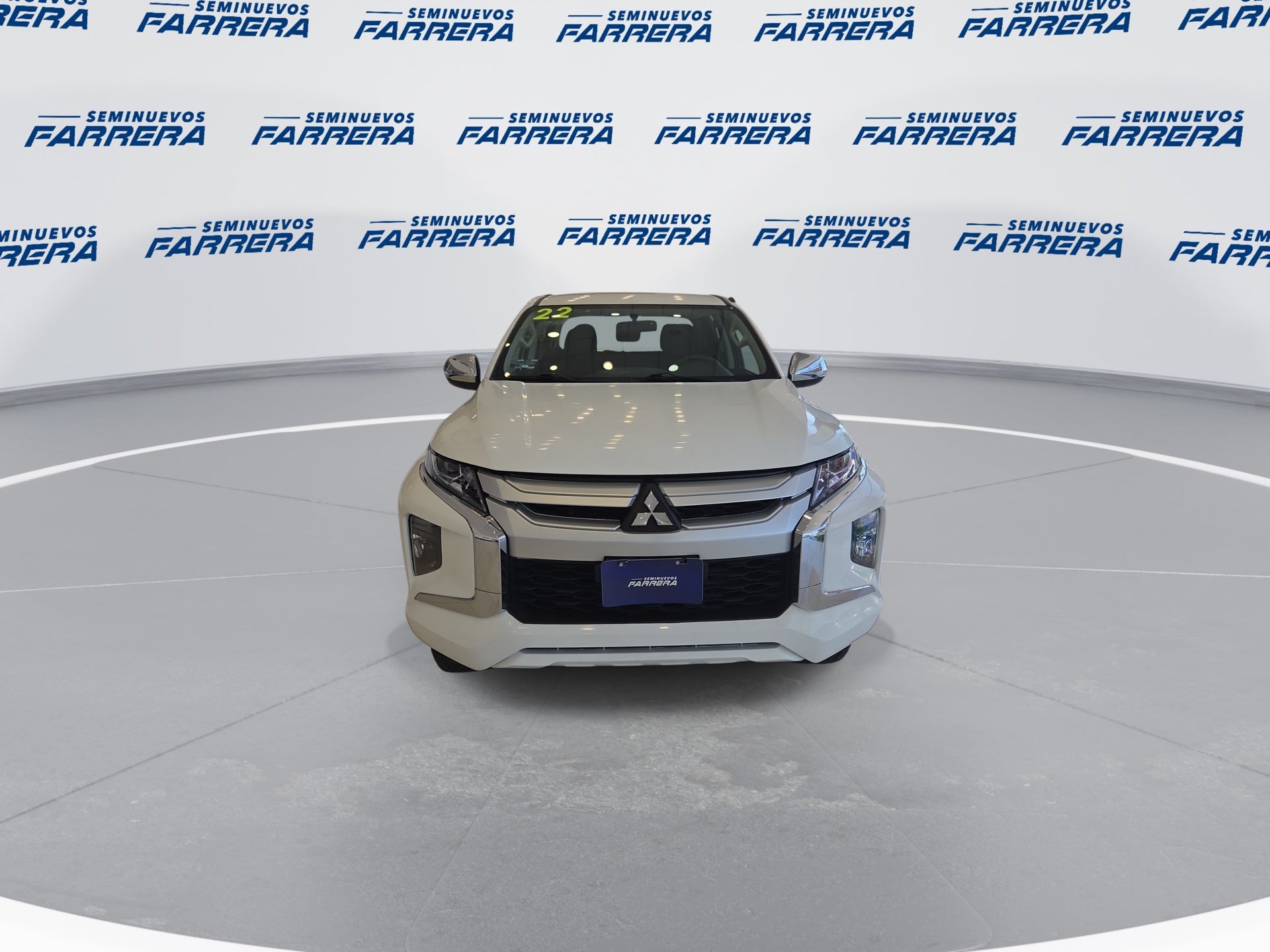 2022 Mitsubishi L200 2.4 GLX 4x2 Mt