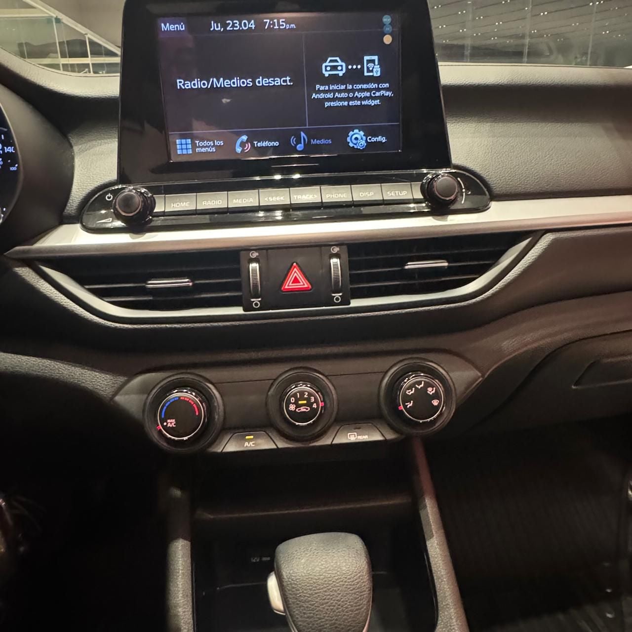 2024 Kia Forte 2.0 L Sedan At