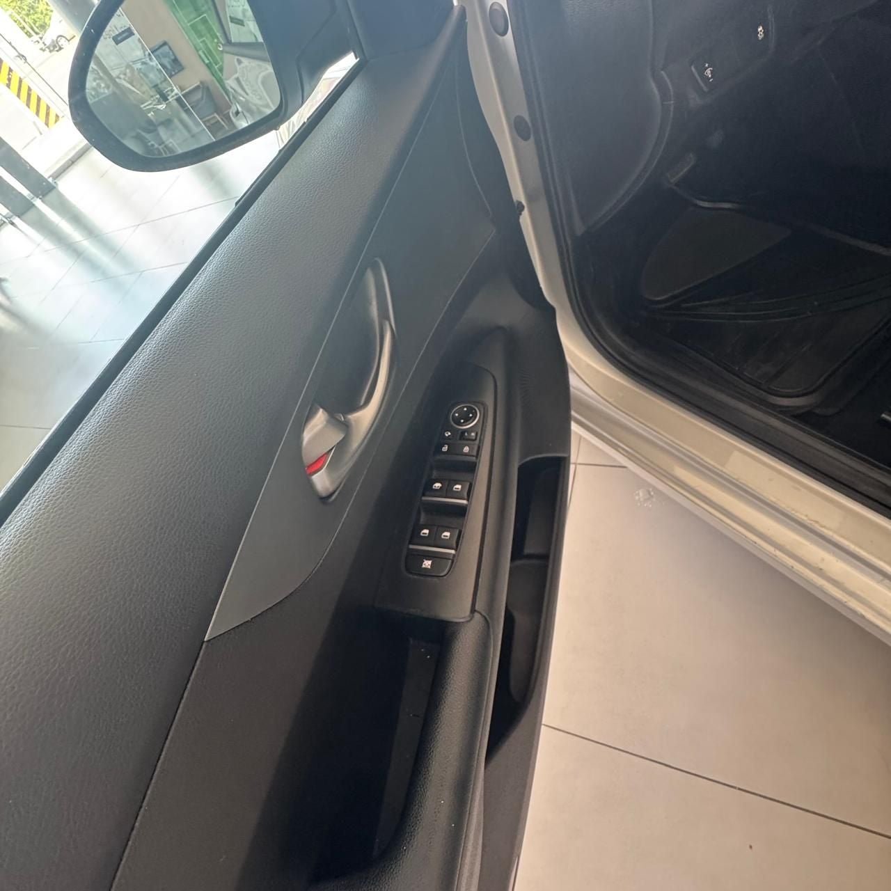 2021 Kia Forte 2.0 LX 4 p At