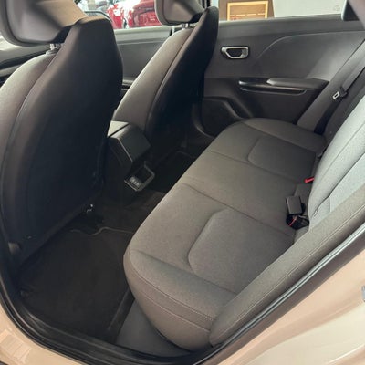 2025 Kia K4 2.0 Lx IVT At