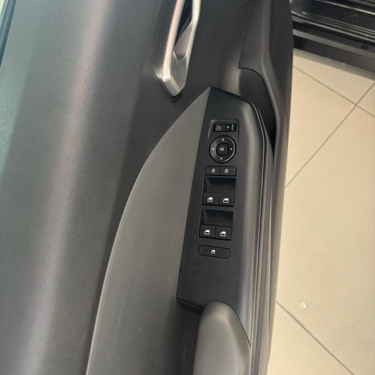 2025 Kia K4 2.0 Lx Mt