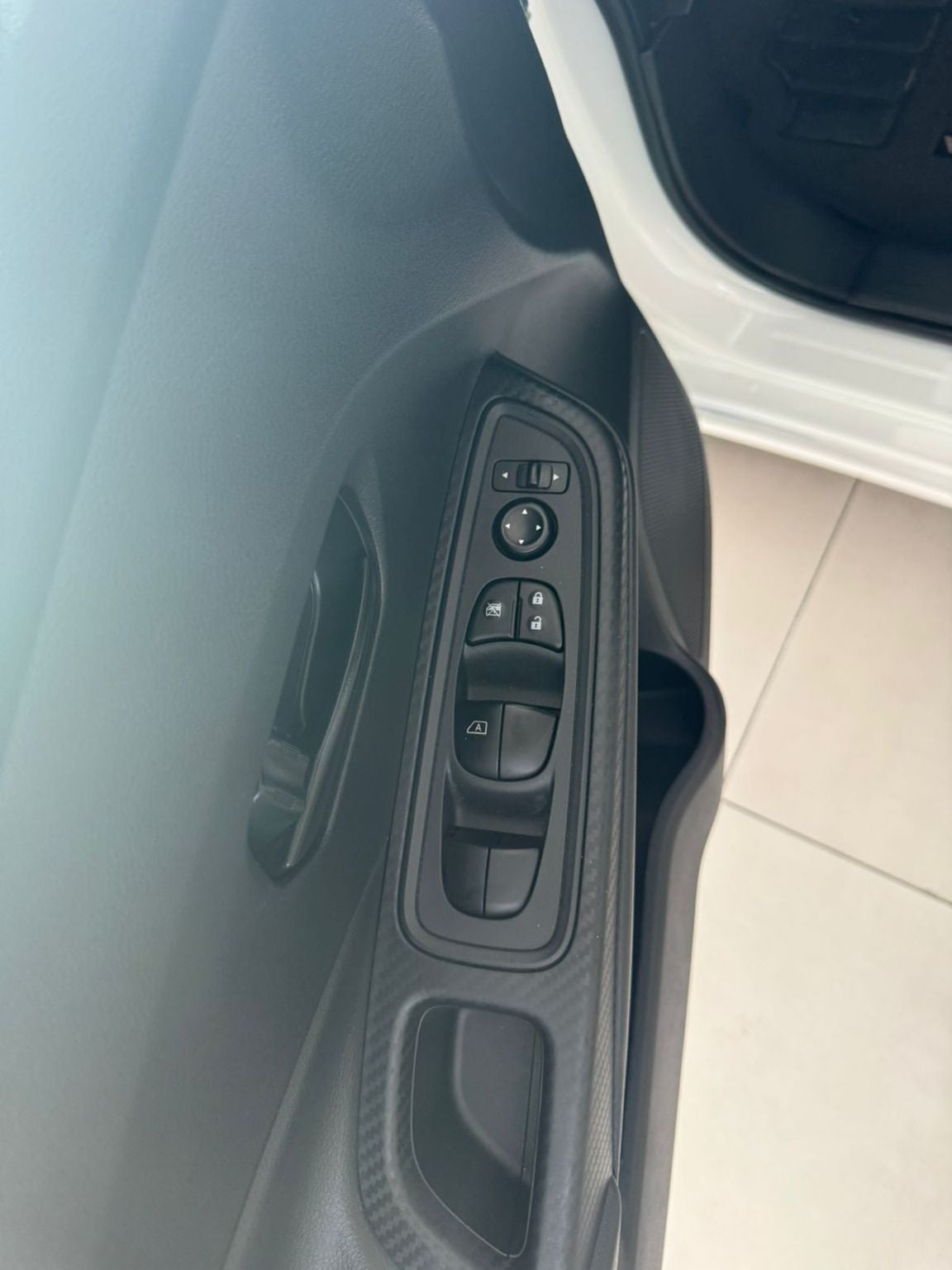 2024 Nissan Versa 1.6 Sense At