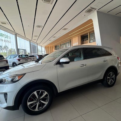 2019 Kia Sorento 2.4 L4 EX Piel 7 Pasajeros At