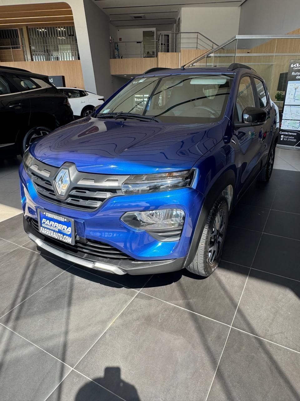 2025 Renault Kwid 1.0 Outsider Mt