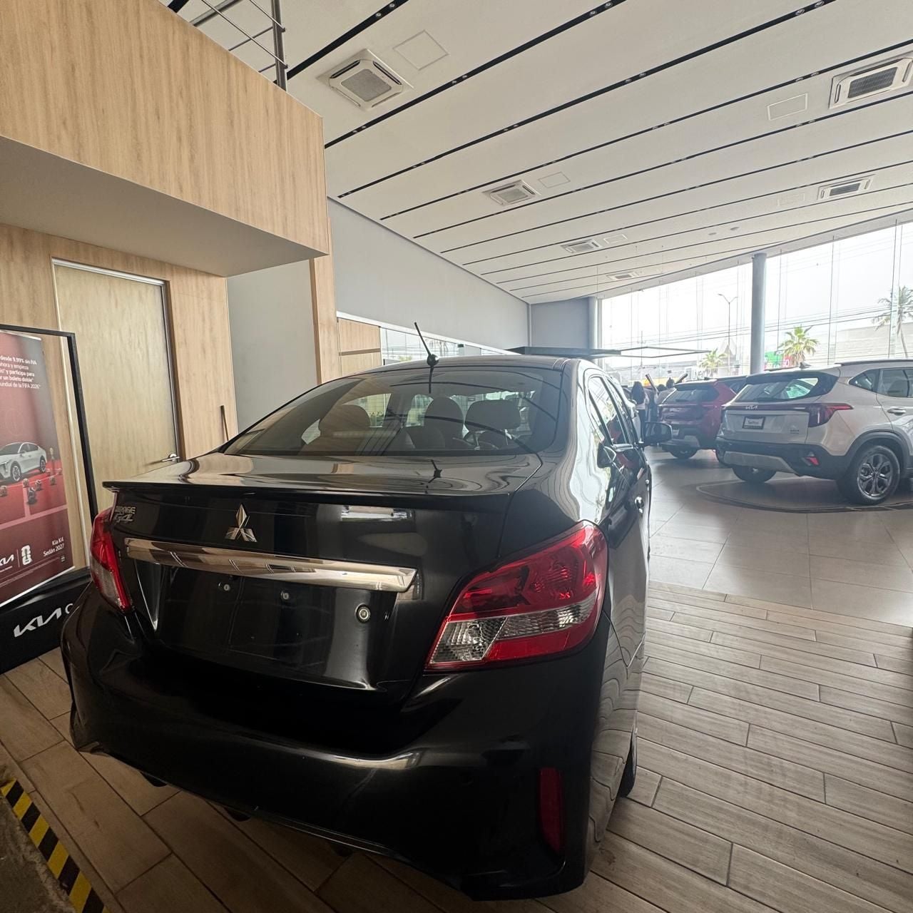 2023 Mitsubishi Mirage 1.2 G4 GLX Mt