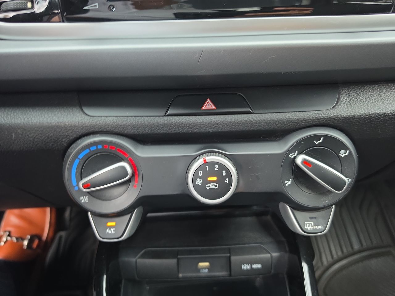 2023 Kia Rio 1.6 Sedan LX At