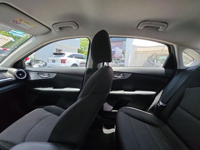 2023 Kia Forte 2.0 L Sedan At