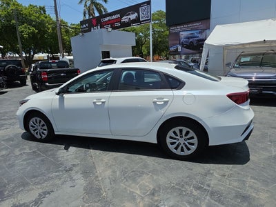2023 Kia Forte 2.0 L Sedan At