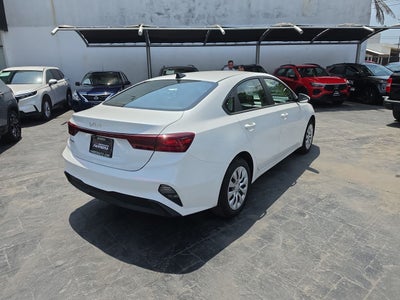 2023 Kia Forte 2.0 L Sedan At