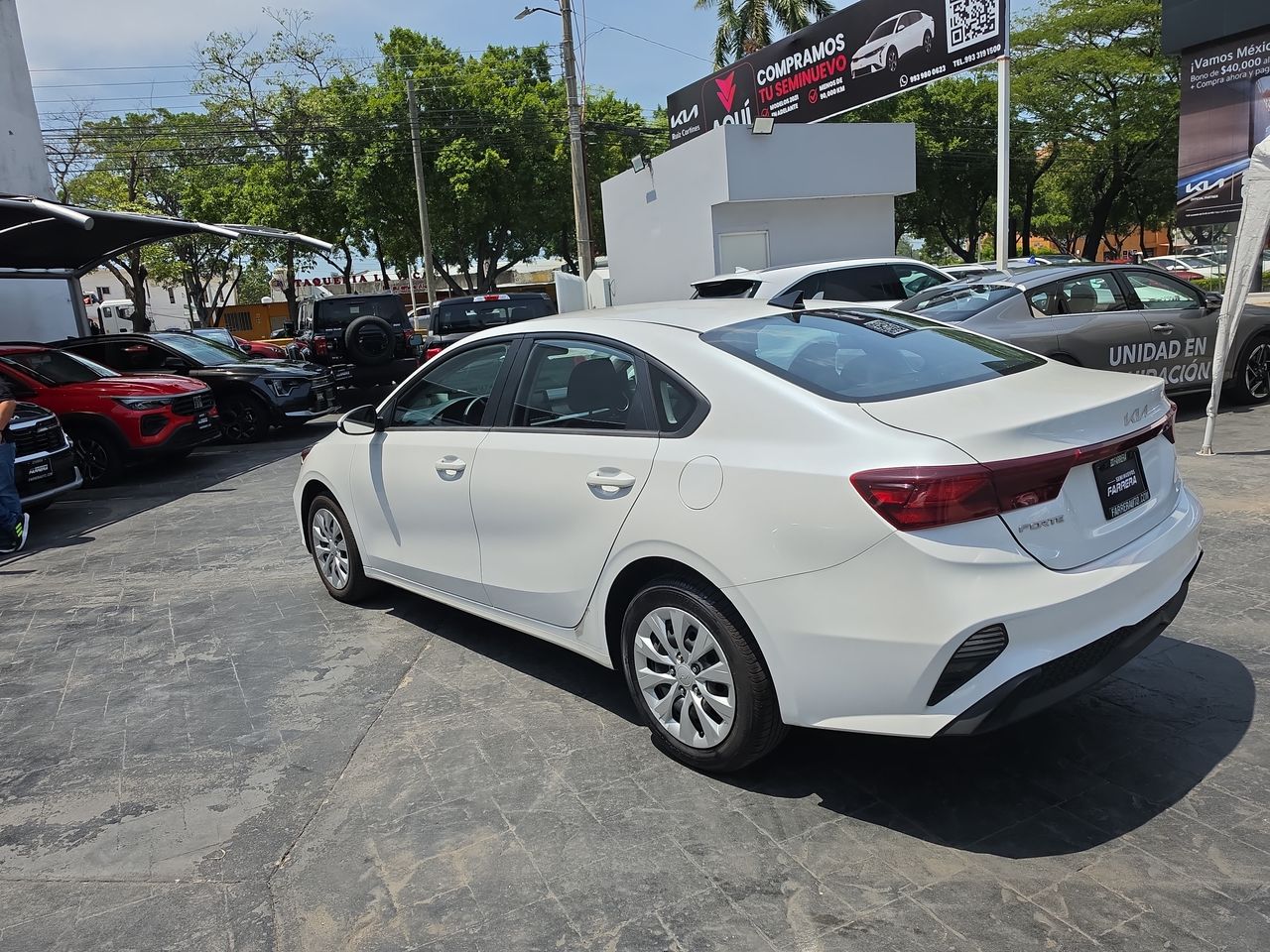 2023 Kia Forte 2.0 L Sedan At