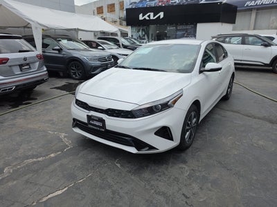 2023 Kia Forte 2.0 Lx Sedan At