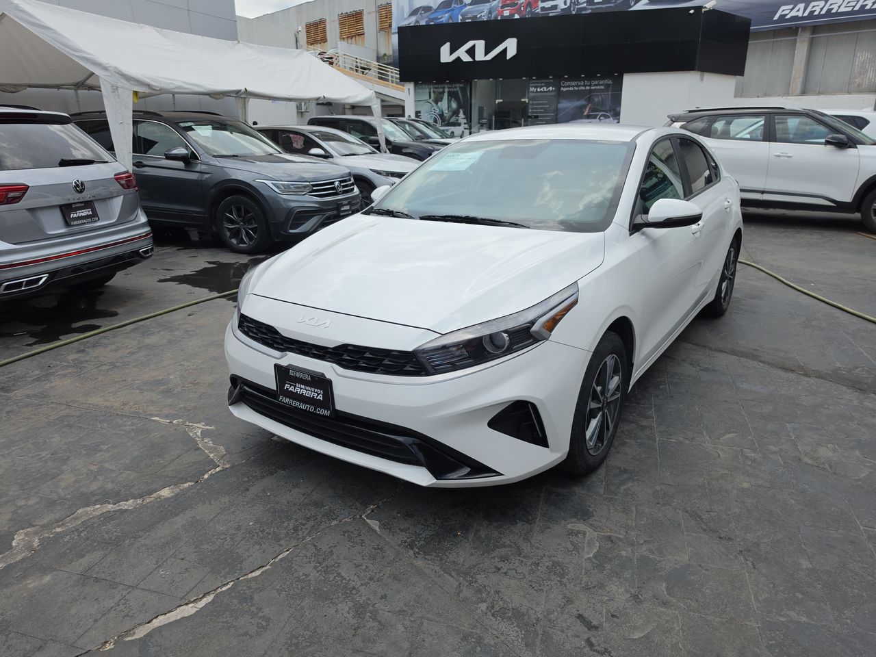 2023 Kia Forte 2.0 Lx Sedan At