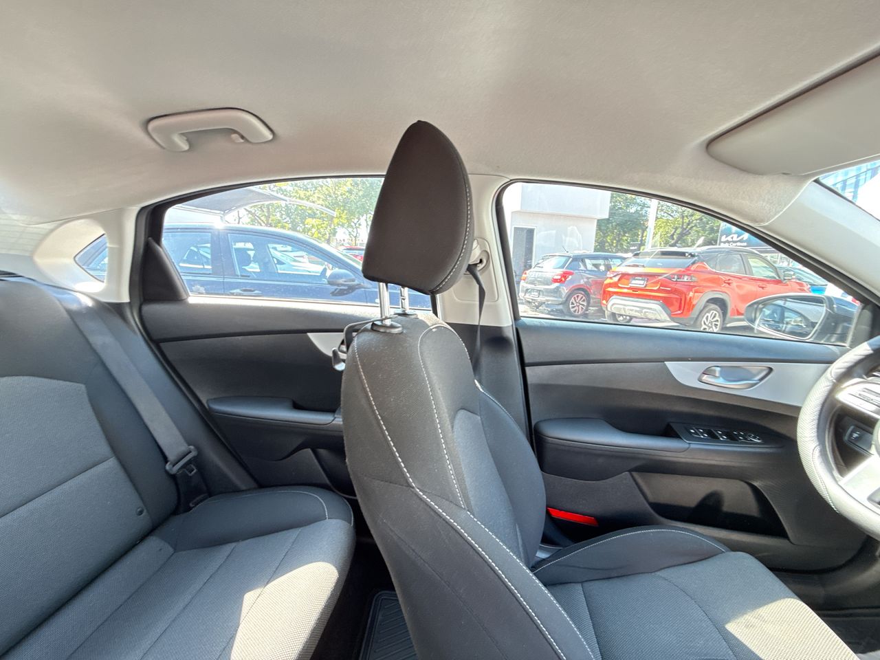 2024 Kia Forte 2.0 Lx Sedan At