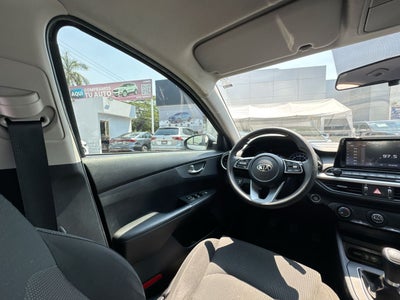 2021 Kia Forte 2.0 LX 4 p At