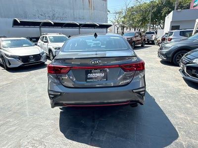 2021 Kia Forte 2.0 GT Line 4p At