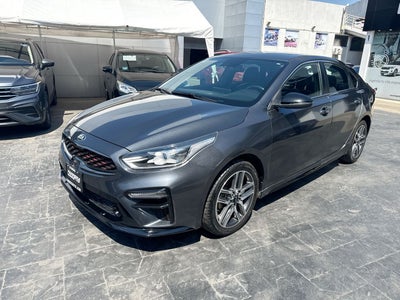 2021 Kia Forte 2.0 GT Line 4p At
