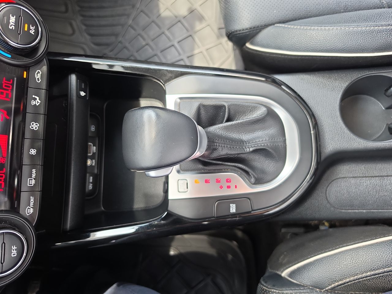 2021 Kia Forte 2.0 GT Line 4p At