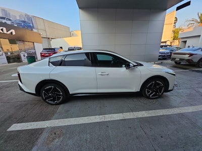 2026 Kia K4 2.0 Gt Line IVT At