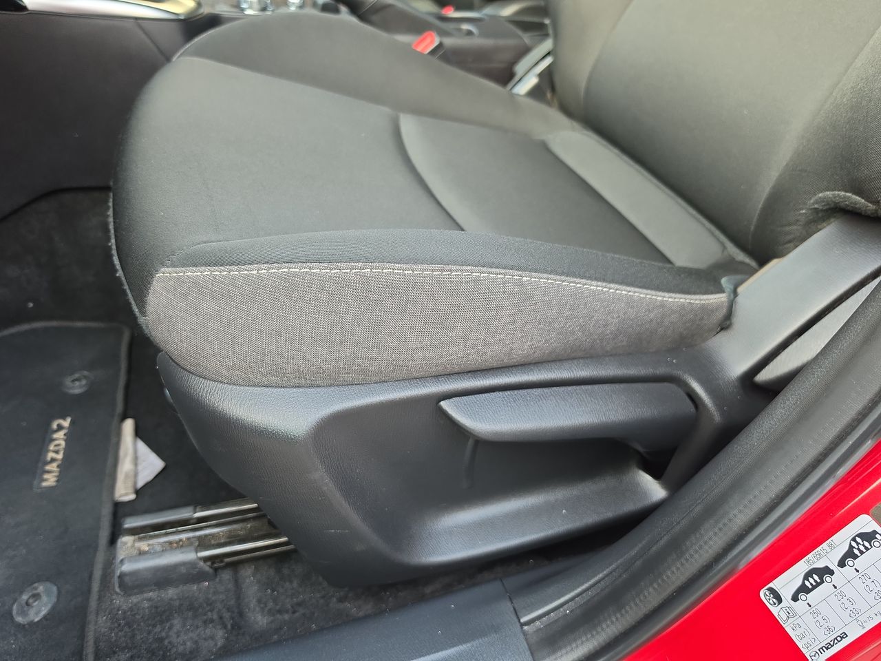 2025 Mazda Mazda 2 1.5 I Sport Sedan At