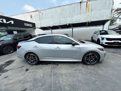 2024 Nissan Sentra 2.0 SR At