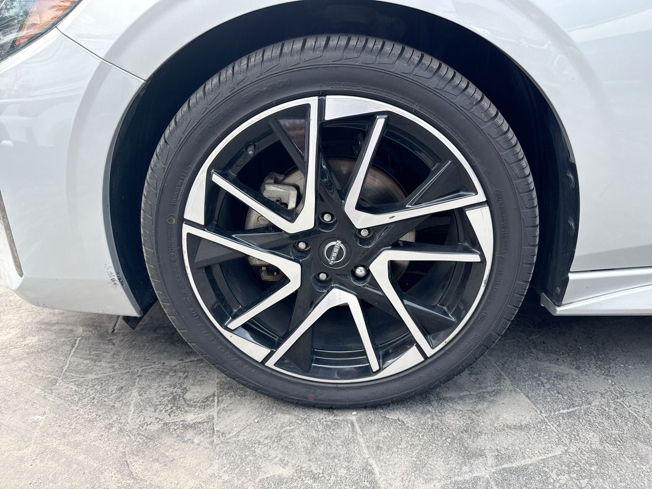 2024 Nissan Sentra 2.0 SR At