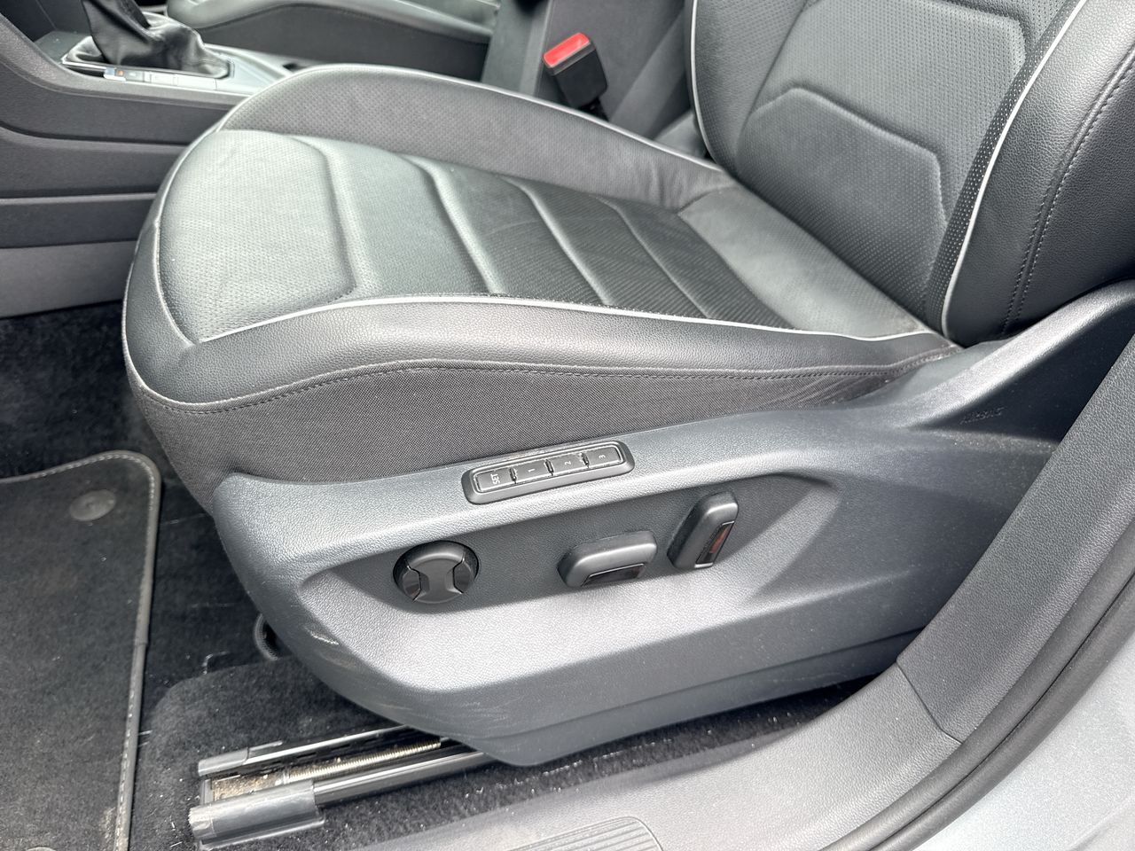 2023 Volkswagen Tiguan 1.4 R-Line At