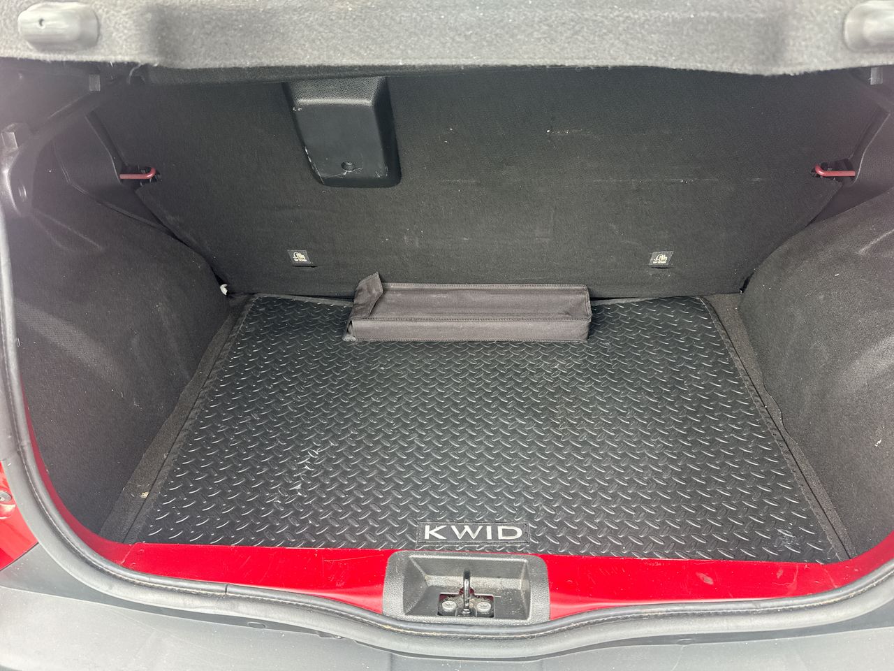 2025 Renault Kwid 1.0 Iconic Mt