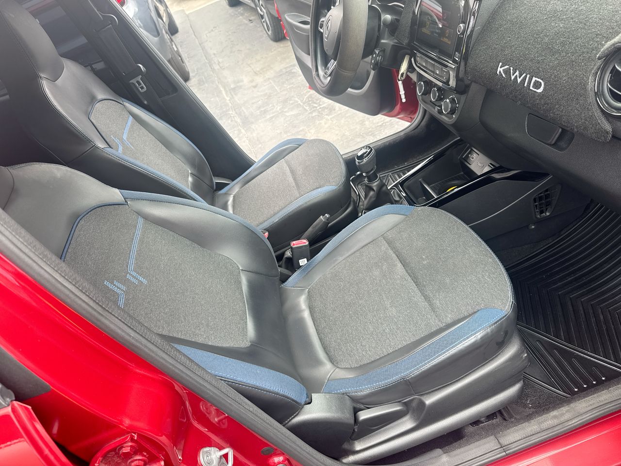 2025 Renault Kwid 1.0 Iconic Mt