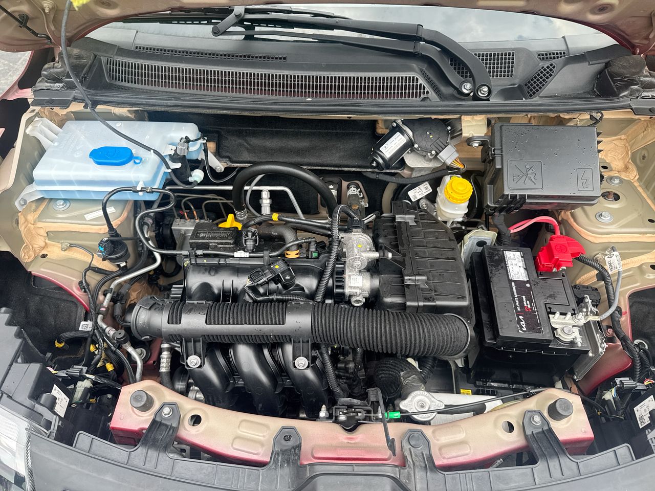 2025 Renault Kwid 1.0 Iconic Mt