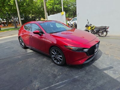 2021 Mazda Mazda 3 2.5 Signature Hb At