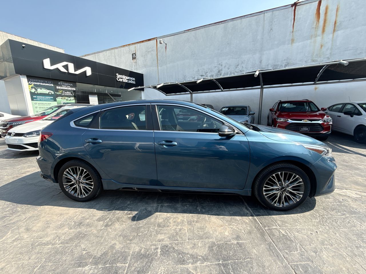 2022 Kia Forte 2.0 GT Line 4p At