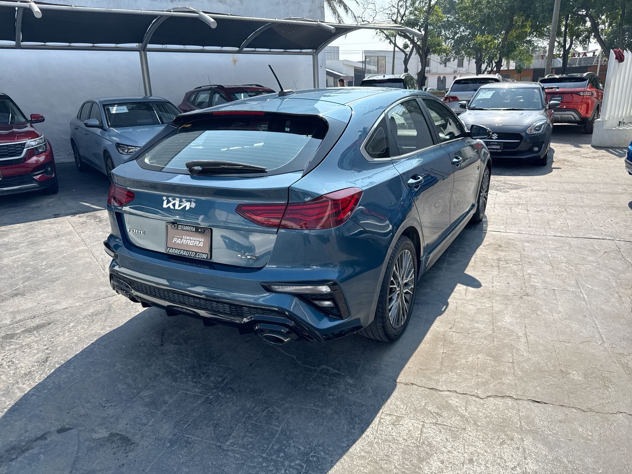 2022 Kia Forte 2.0 GT Line 4p At