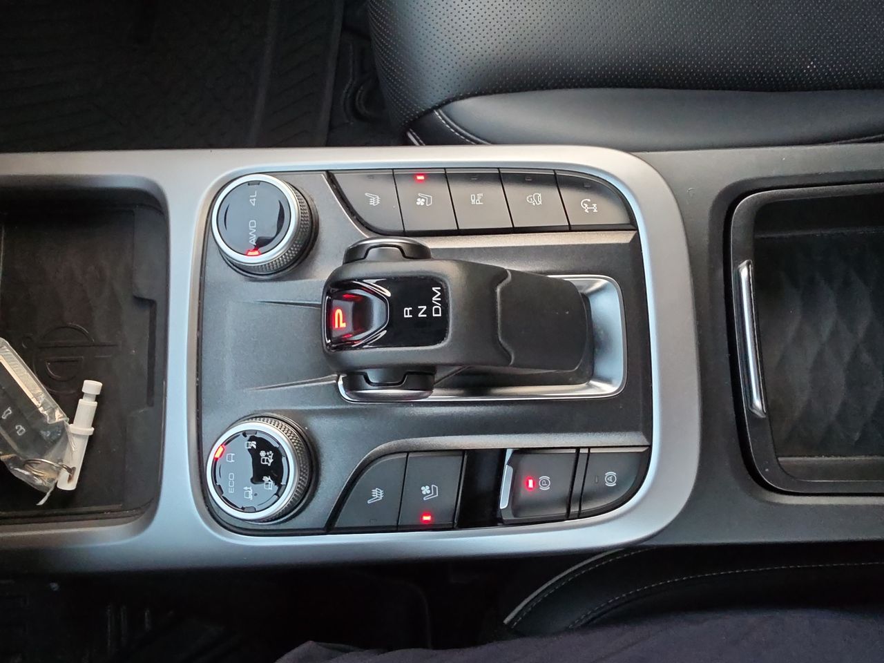 2025 GWM Tank 300 2.0 Luxury Hev