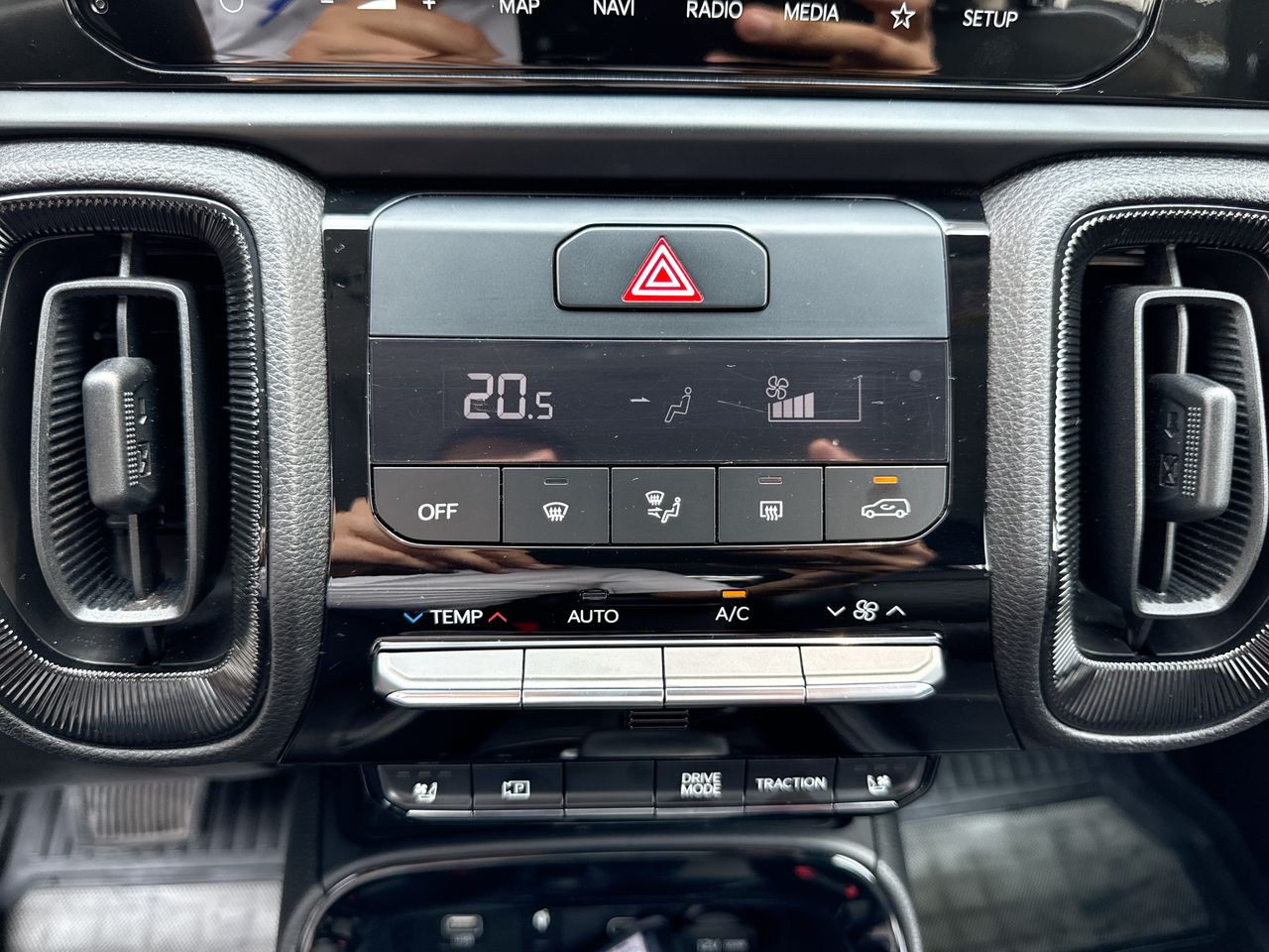 2024 Kia Sonet 1.5 Sx At