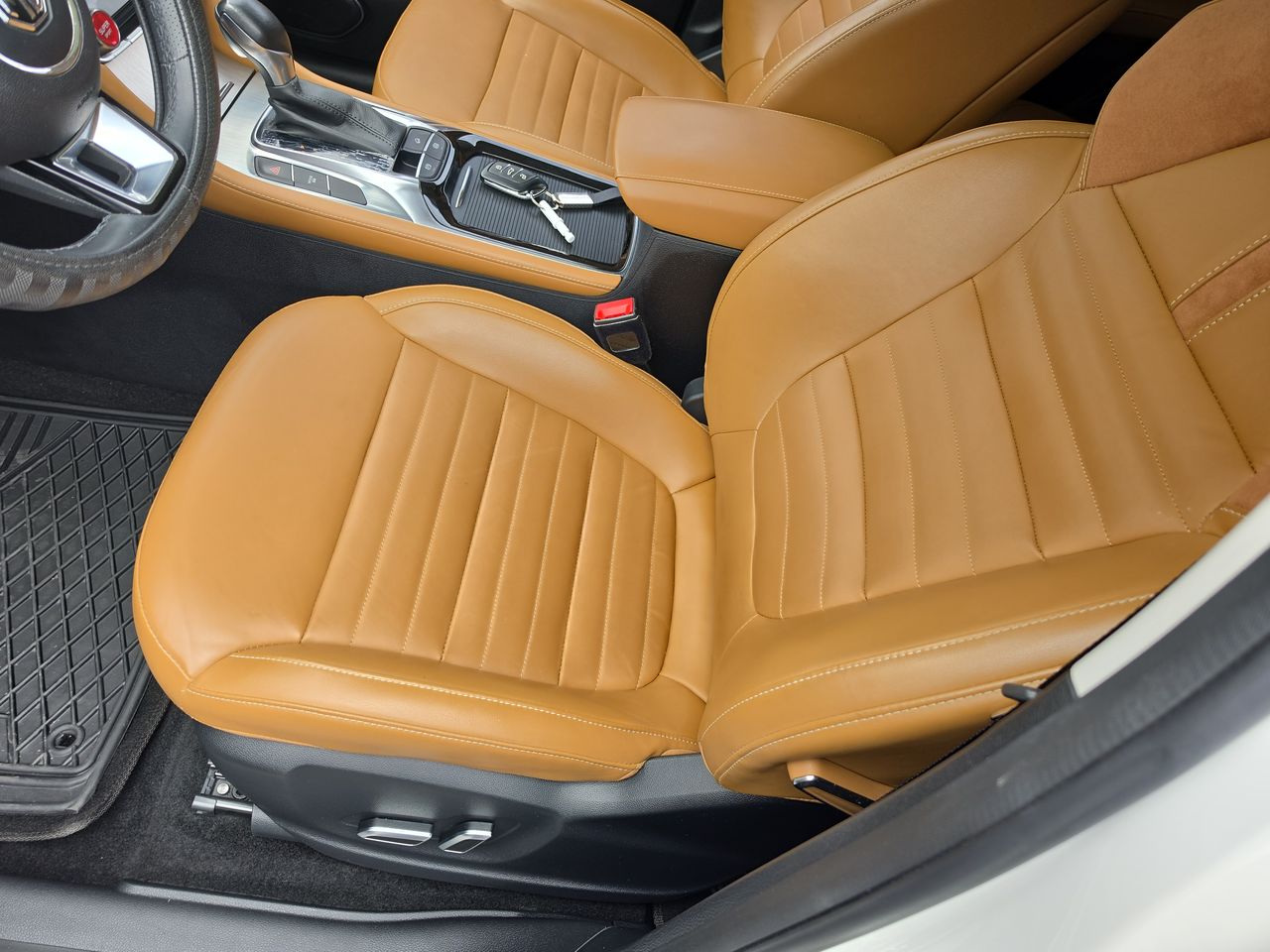 2024 MG MG HS 1.5 Trophy Pack At